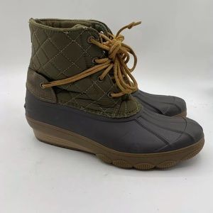 Sperry Women's Saltwater Quilted Nylon Rain Boot, Olive Green Size 9-US